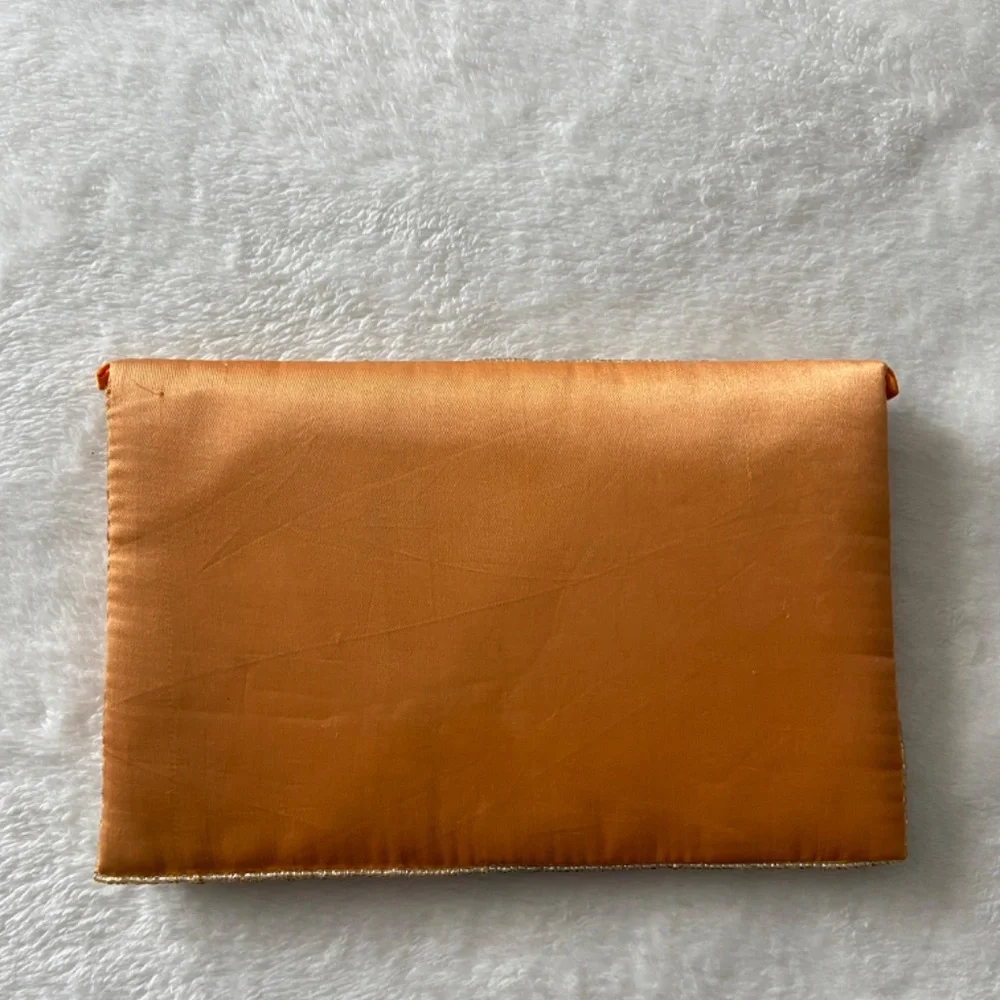 New! Golden Handmade Beaded Clutch - Picture 6 of 7